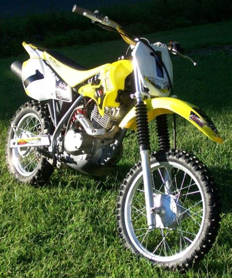 SUZUKI DR-Z125