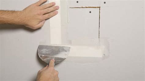 Repairing Ceiling Drywall / How To Repair Drywall Seams In Ceiling | TcWorks.Org : The cost to ...