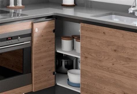 Gola profile handles for the kitchen: All you need to know | Housing News