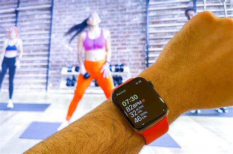 Using The Apple Watch With Apple Fitness+ | aBlogtoWatch