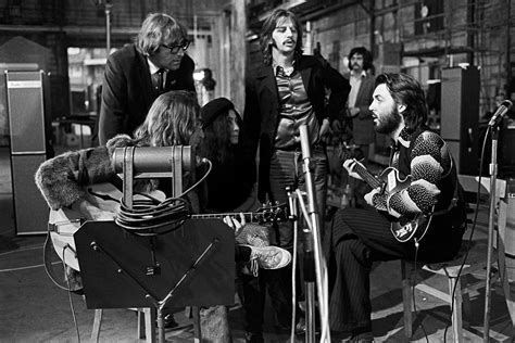 'Get Back': Beatles' Roadie Mal Evans Gets Biography, Archives Release