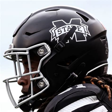 Mississippi State - HELMET HISTORY