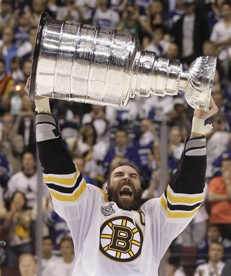 Bruins longtime captain Zdeno Chara signs with Capitals | News, Sports, Jobs - The Nashua Telegraph