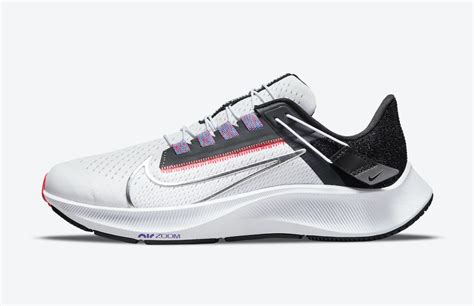 Nike Air Zoom Pegasus 38 FlyEase DA6698-101 Release Date - SBD