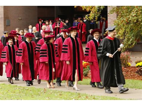 Classic Red University Institue President Doctoral Graduation Gown,Phd Robe With Hood And Cap ...