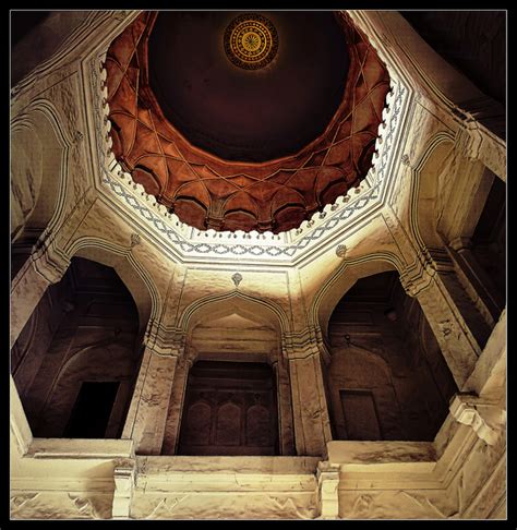 Hyderabad Tourism: Qutb Shahi Tombs