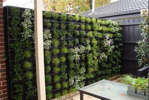 15 Super Unique Fence Planters That’ll Have You Loving Your Privacy Fence Again - The ART in LIFE