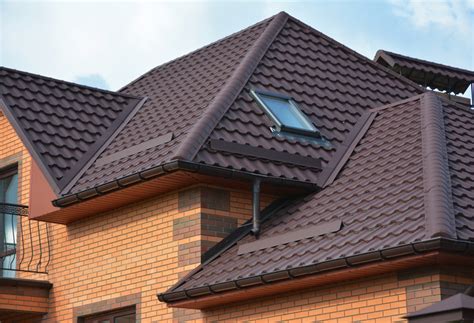 Roofing Contractors Near Me | Dickson Roofing