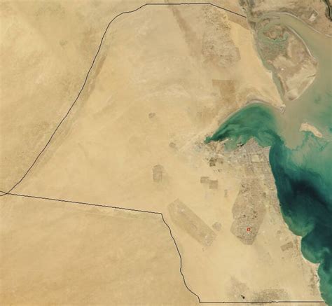 File:Satellite image of Kuwait in November 2001.jpg - Wikimedia Commons