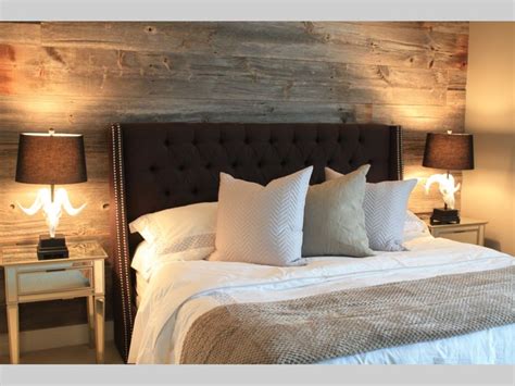 Barn board is taking off as a design trend | Feature wall bedroom, Barn board wall, Fall bedroom