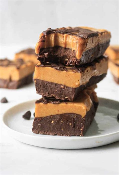 PALEO VEGAN ALMOND BUTTER FUDGE BARS - Organically Addison