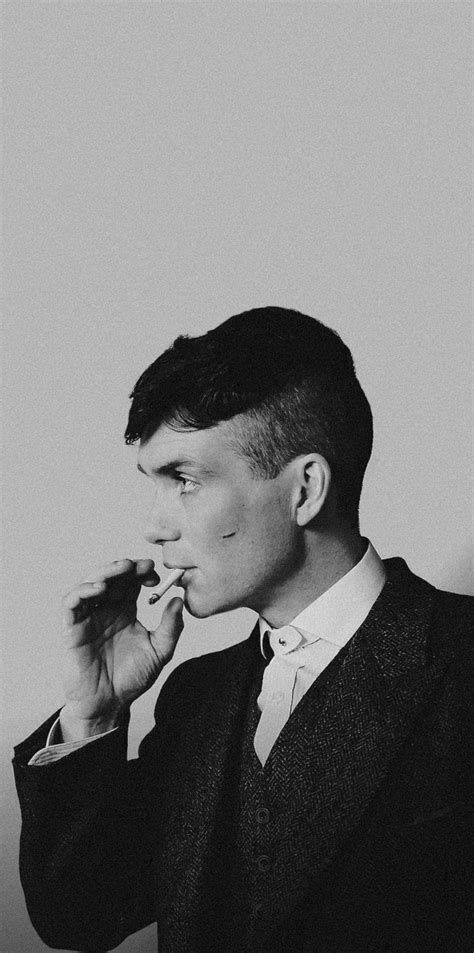 Thomas Shelby Smoking Wallpapers - Wallpaper Cave