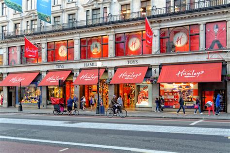 Hamleys CEO David Smith to resign - Retail Gazette