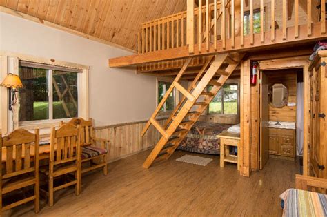 Ranch Cabins – Stehekin Valley Ranch