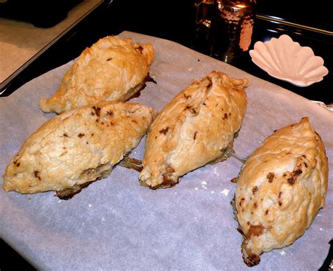 Cornish Pasty 1 | The Cornish Pasty is commonly associated w… | Flickr