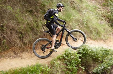 The Ultimate Guide to the Best Electric Mountain Bikes - Xivents