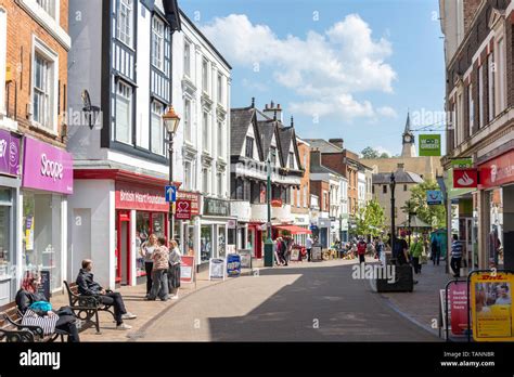 Banbury High Street, Banbury, Oxfordshire, England, United Kingdom ...