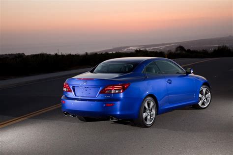 2011 Lexus IS 350C Image. Photo 31 of 38