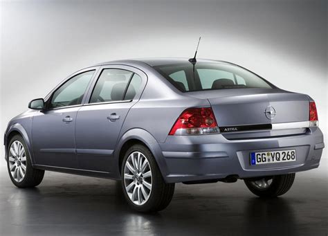 OPEL Astra Berline : Photos Opel Astra Berline Maroc