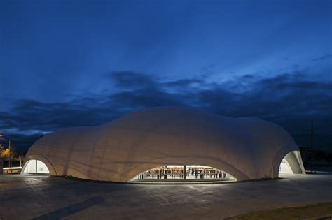 Hoto Fudo / Takeshi Hosaka Architects | ArchDaily