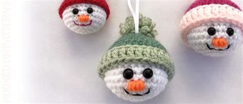 Free Crochet Snowman Baubles | Serbest örgü, Tığ desenleri, Örme olmayan desenler