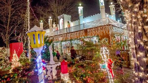 10 dazzling holiday light displays in Massachusetts