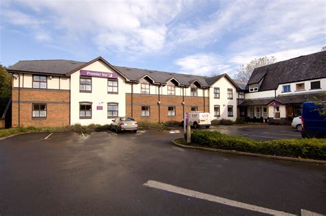 Premier Inn Stockport South Hotel - Hotels in Stockport SK2 6NB - 192.com