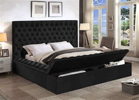 Bliss Upholstered Platform Storage Bed (Black) by Meridian Furniture, 1 Review(s) | FurniturePick