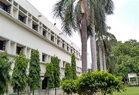 Delhi University College Principal Suspended| Delhi College Of Arts And ...