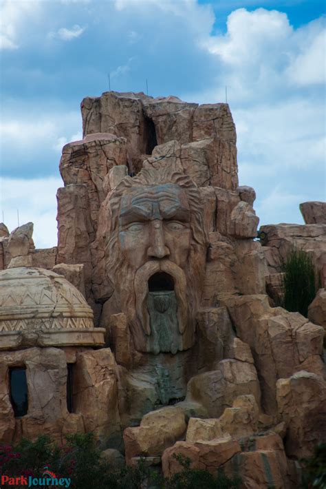 Photo tour of Islands of Adventure - Park Journey