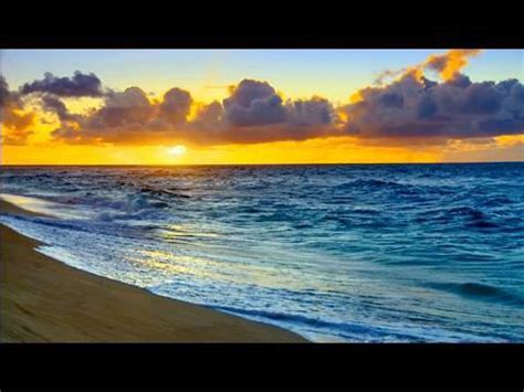 A Symphony of Colors: Relaxing Sunset with Calming Ocean Waves - YouTube