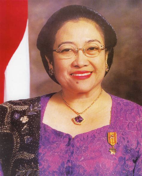 Biography Of Megawati Soekarno Putri