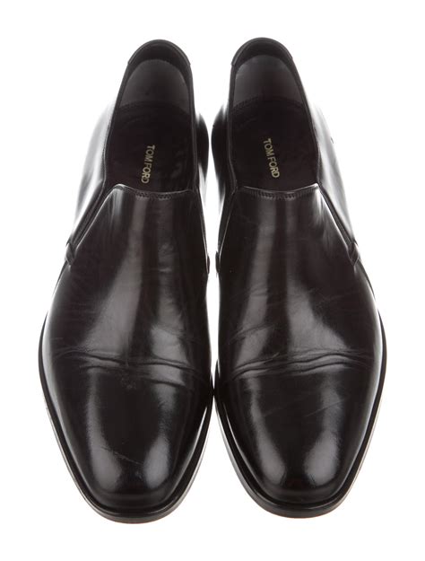 Tom Ford Leather Loafers - Black Loafers, Shoes - TOM88638 | The RealReal