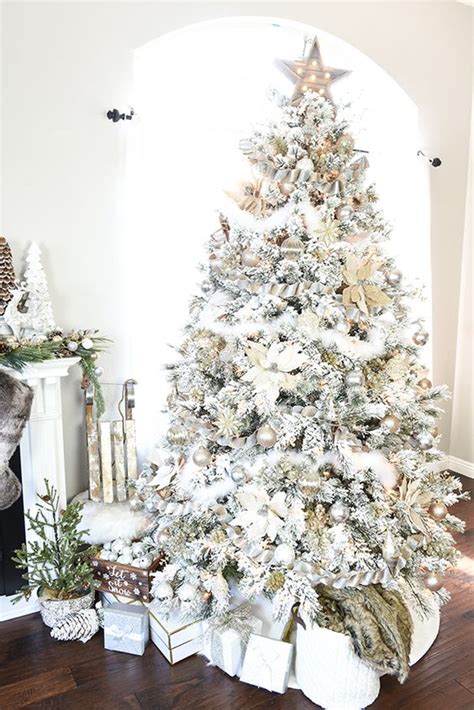 94 Best Flocked Christmas Tree Décor Ideas - DigsDigs