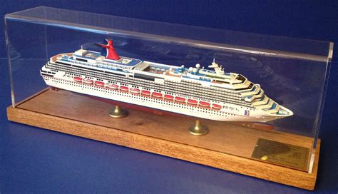 CARNIVAL SPLENDOR, Display Series cruise ship models, 1:900 scale