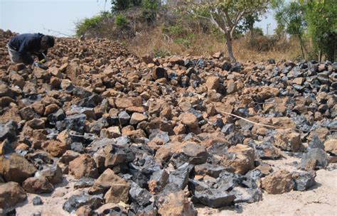 Mineral deposits of manganese in northern Zambia | Politics and Economics | The New Humanitarian