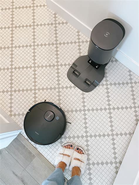 Tech Tuesday: Robot Vacuums and Smart Homes – Tara Thueson