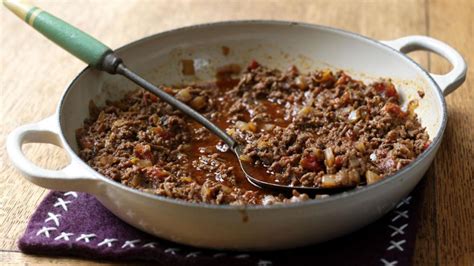 Basic braised mince recipe - BBC Food