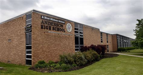 Opinion: The only tradition alive at Anderson High School is ignorance