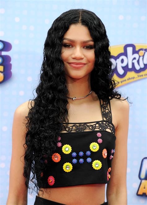 Zendaya – 2015 Radio Disney Music Awards in Los Angeles • CelebMafia