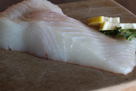 Frozen Halibut Fillet 1lb – Evans Fresh Seafoods