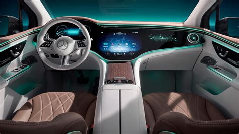 Mercedes-Benz Reveals Upcoming EQE SUV's Interior - CNET