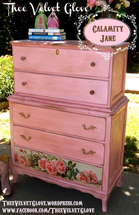 Calamity Jane – Distressed Pink Tallboy Chest of Drawers | Furniture ...