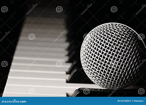 Microphone on a Piano Keyboard. Stock Image - Image of composing ...