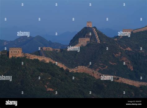 the great wall at jinshanling in sunrise Stock Photo - Alamy