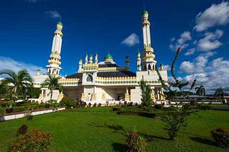 Beautiful Mosques of Brunei | Eugenio Corso Photography