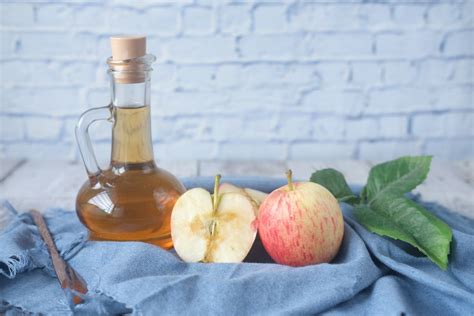 Apple Cider Vinegar: Benefits, Daily Dosage, How To Use & Side Effects ...