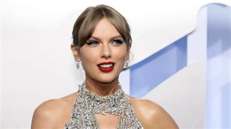 Taylor Swift Announces 2023 U.S. Stadium Tour | Flipboard