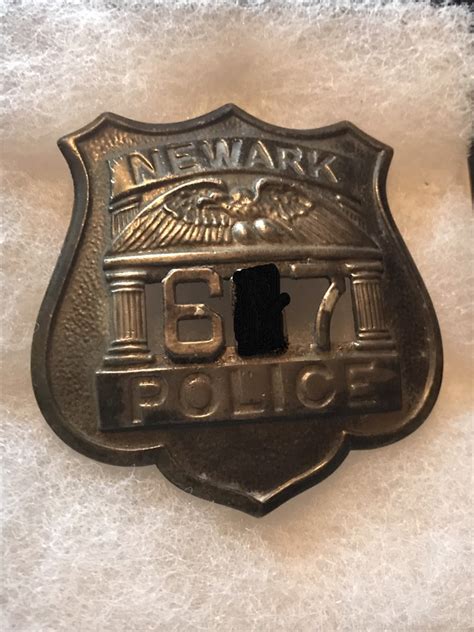 Collectors-Badges Auctions - Newark New Jersey Police Officer REDUCED