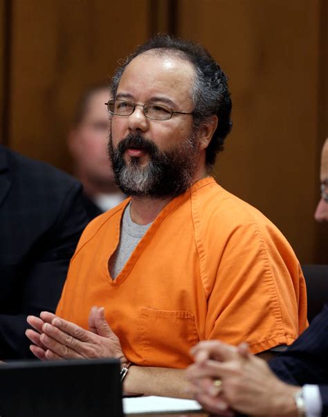 Report: Imprisoned Cleveland kidnapper Castro may have died choking ...